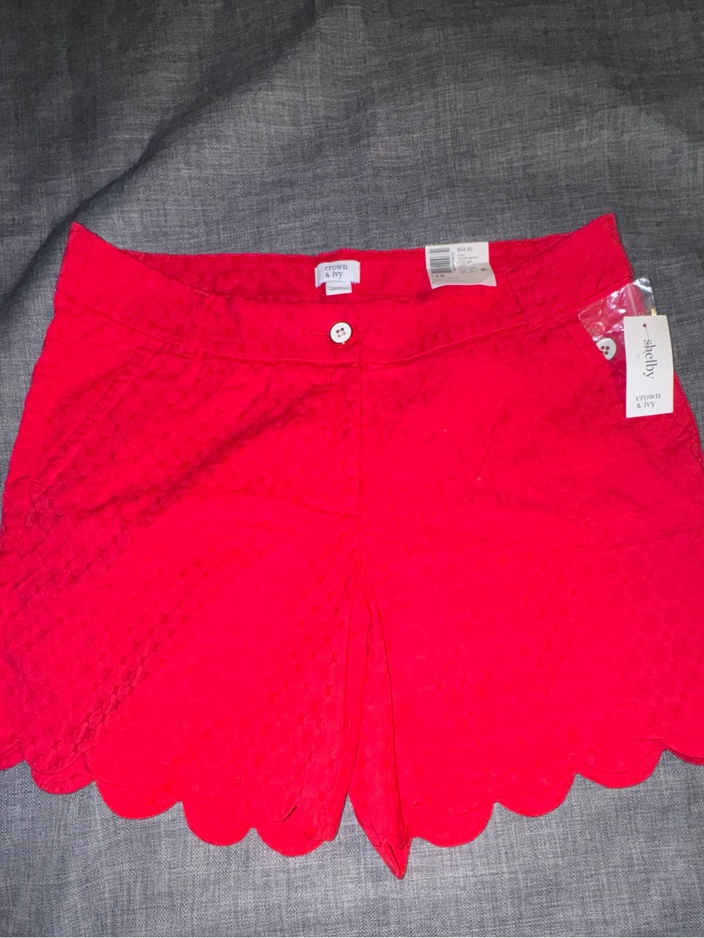 Crown & Ivy Scalloped Trim Women's Shorts